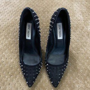 Steve Madden Vala-S Black Spike Pump